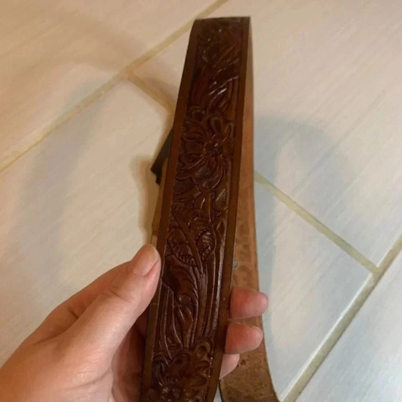 Western Heritage Calgary Big Buckle and Belt Brown Leather 34 - Picture 7 of 9